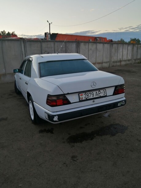 Mercedes-Benz E-Класс W124, S124, C124, A124, 1991 г.