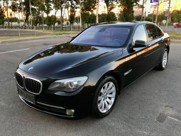 BMW 7 серия F01, F04, 2009 г.