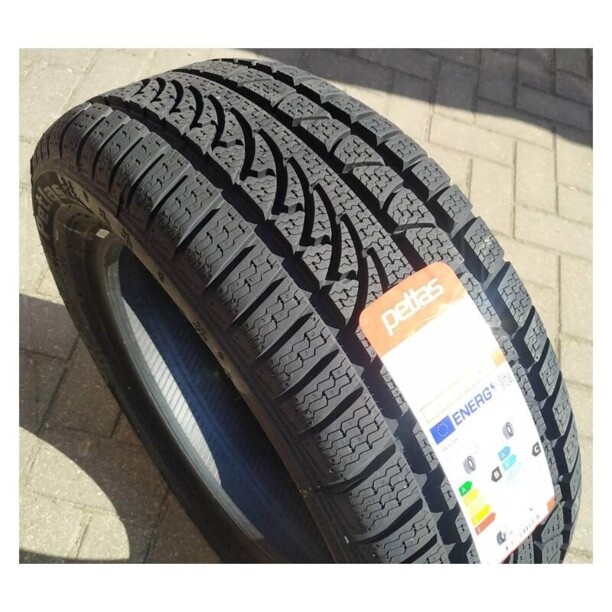 Легковые шины Petlas Snowmaster W651 245/40 R18 4 шт.