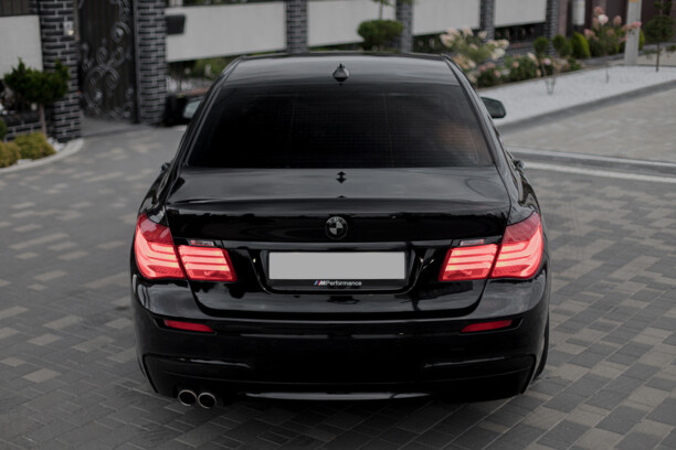 BMW 7 серия F01, F04, 2009 г.