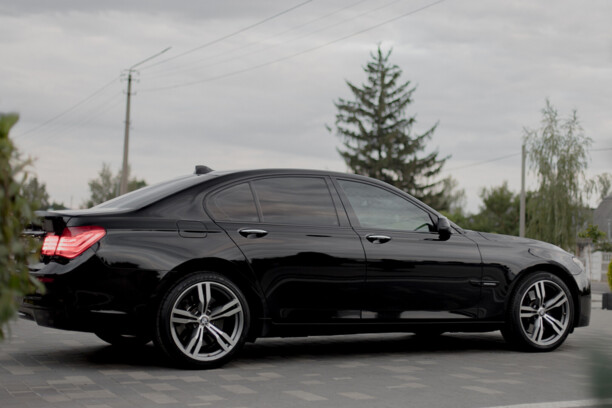 BMW 7 серия F01, F04, 2009 г.