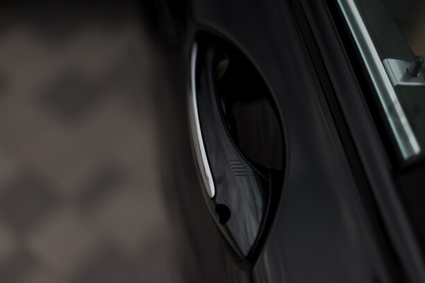 BMW 7 серия F01, F04, 2009 г.