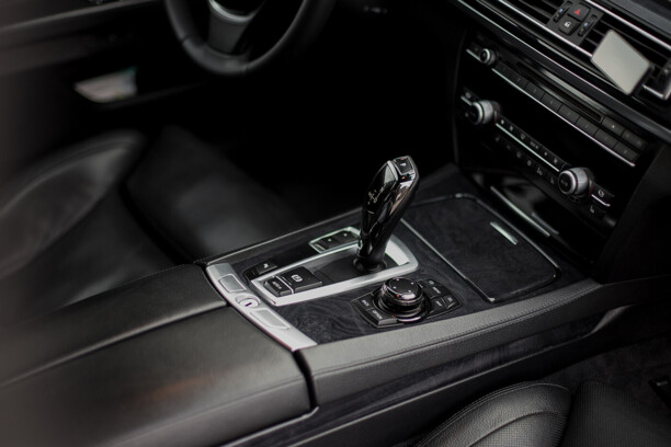 BMW 7 серия F01, F04, 2009 г.