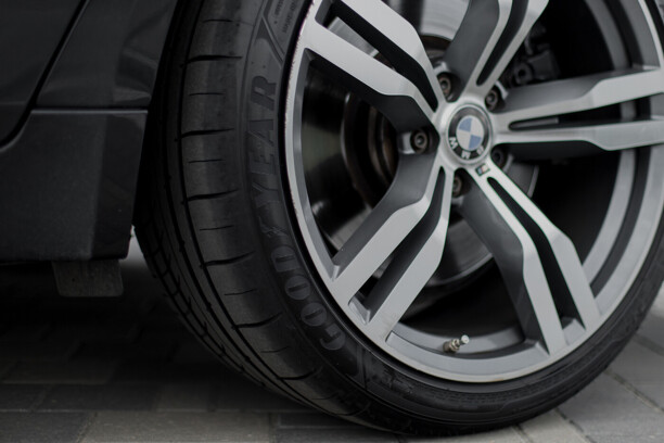 BMW 7 серия F01, F04, 2009 г.