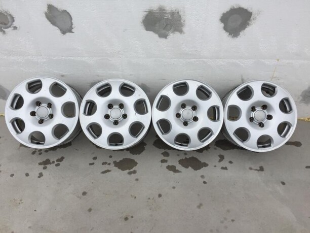 A6C5 8.5x16 5x112 4 шт.
