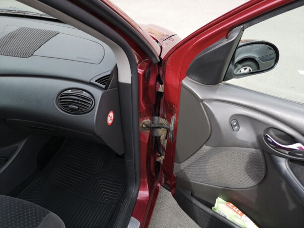 Ford Focus I · Рестайлинг, 2004 г.