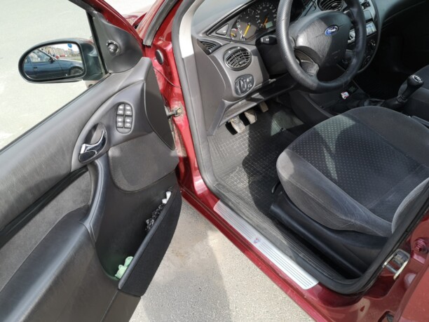 Ford Focus I · Рестайлинг, 2004 г.