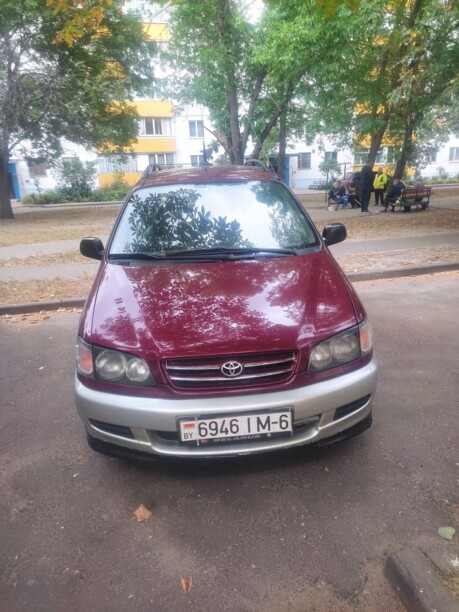 Toyota Picnic, 7 мест, 1998 г.