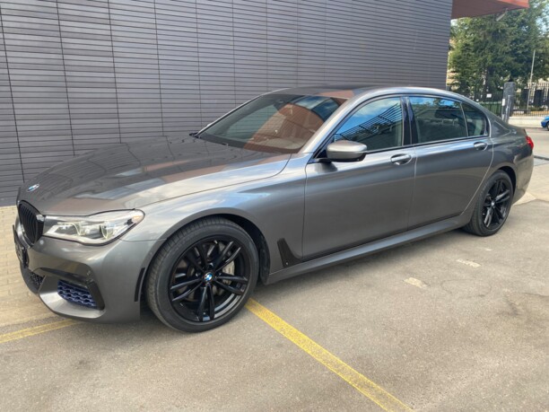BMW 7 серия G12 (Long), 2016 г.