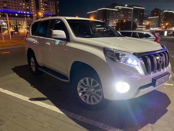 Toyota Land Cruiser Prado J150 · Рестайлинг, 7 мест, 2014 г.