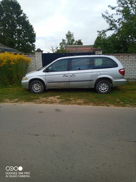 Dodge Grand Caravan IV, 7 мест, 2001 г.