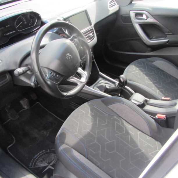 Peugeot 2008 I · Рестайлинг, 2018 г.