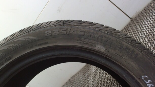 Легковые шины Continental ContiProContact 235/45 R17 1 шт.