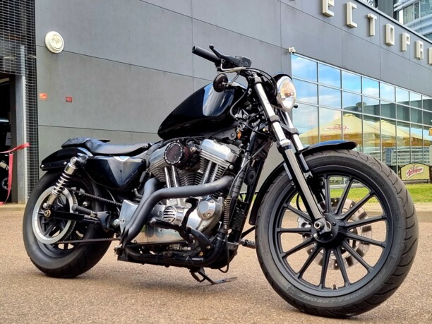 Harley-Davidson Sportster XL 883L SuperLow, 2010 г.