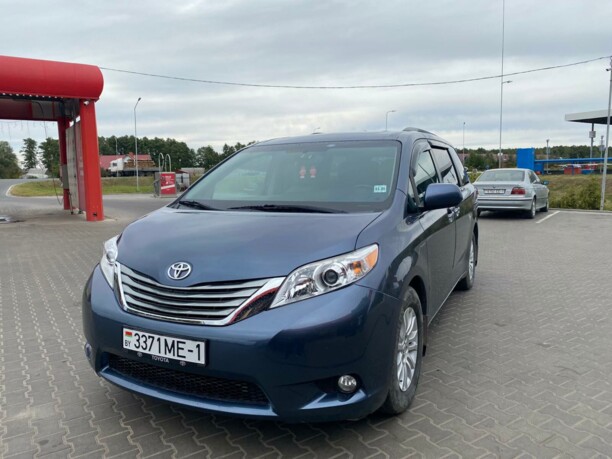 Toyota Sienna III (XL30) · Рестайлинг, 7 мест, 2016 г.