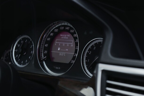 Mercedes-Benz E-Класс W212, S212, C207, A207, 2010 г.