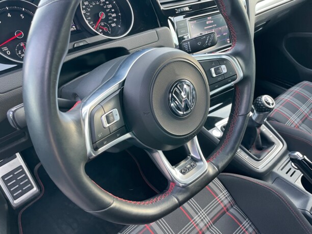 Volkswagen Golf GTI VII · Рестайлинг, 2019 г.