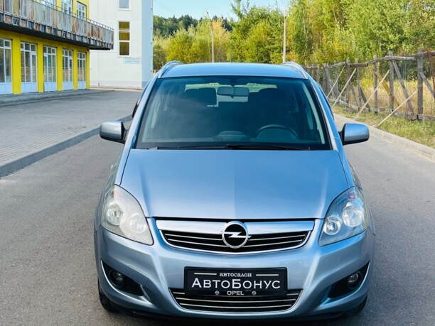 Opel Zafira B · Рестайлинг, 7 мест, 2012 г.