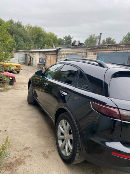 Infiniti FX I, 2003 г.
