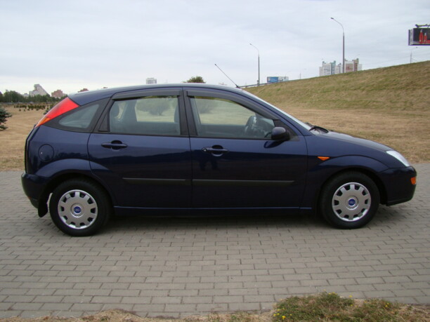 Ford Focus I · Рестайлинг, 2001 г.