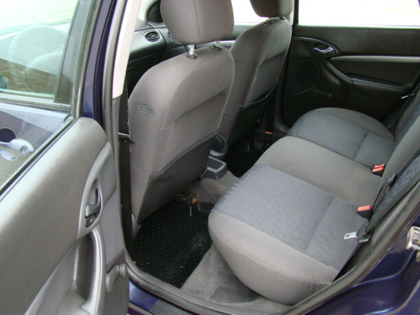 Ford Focus I · Рестайлинг, 2001 г.