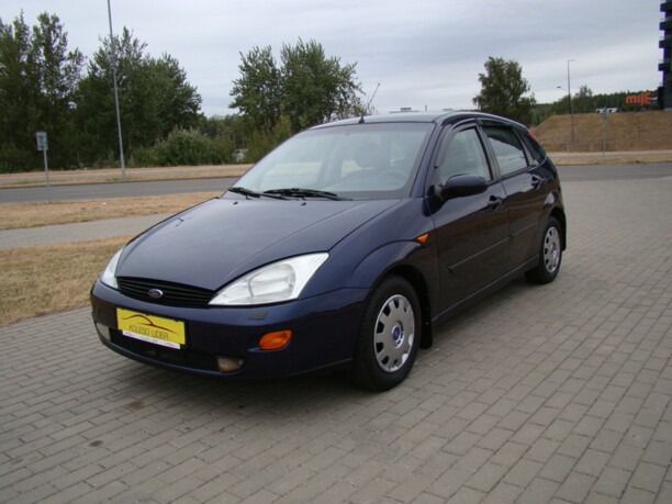 Ford Focus I · Рестайлинг, 2001 г.