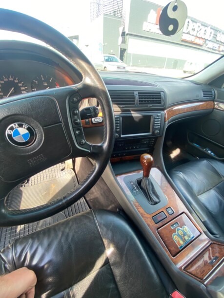 BMW 7 серия E38, 2001 г.