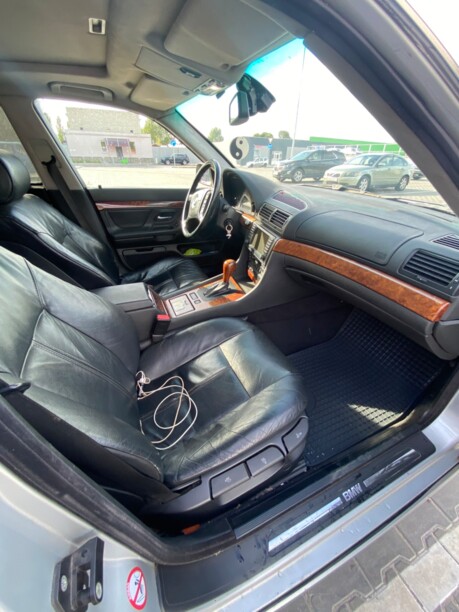 BMW 7 серия E38, 2001 г.
