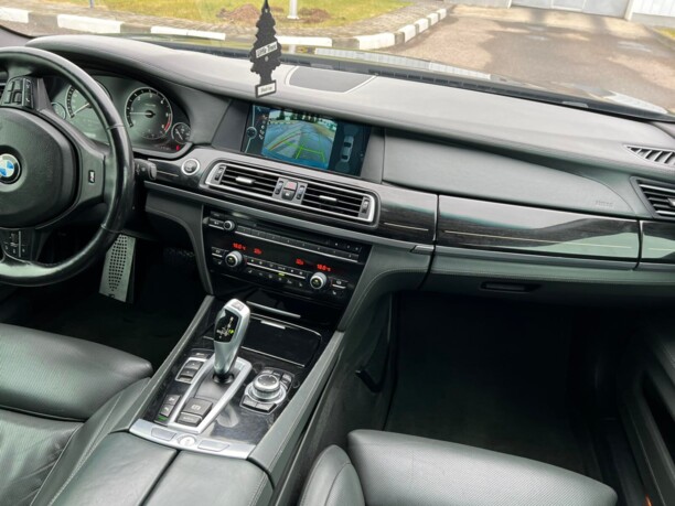 BMW 7 серия F01, F04, 2012 г.