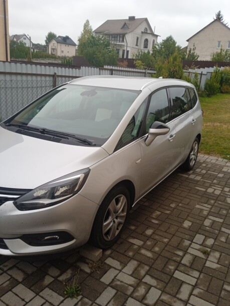 Opel Zafira C · Рестайлинг, 2017 г.