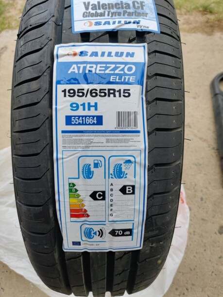 Легковые шины Sailun ATREZZO 195/65 R15 2 шт.