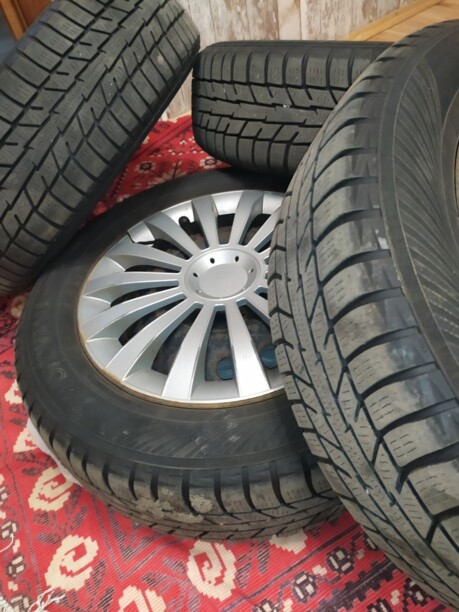 Легковые шины Yokohama Wdrive 185/65 R15 4 шт.