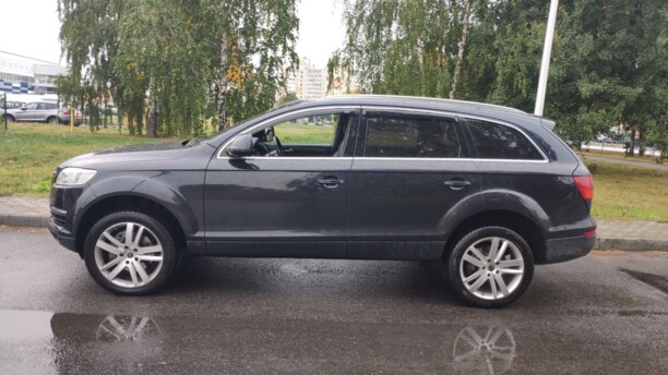 Audi Q7 4L, 7 мест, 2007 г.