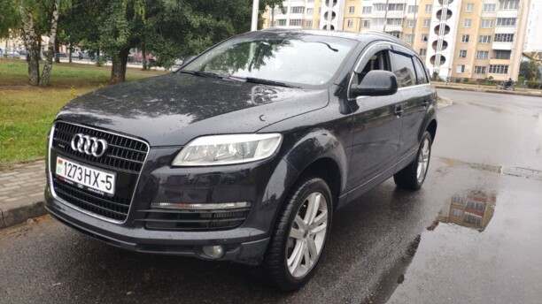Audi Q7 4L, 7 мест, 2007 г.