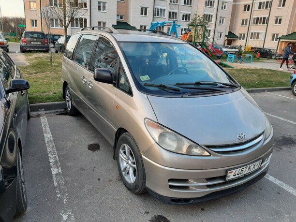 Toyota Previa II (XR30, XR40), 7 мест, 2002 г.