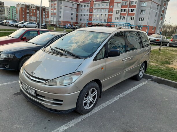 Toyota Previa II (XR30, XR40), 7 мест, 2002 г.