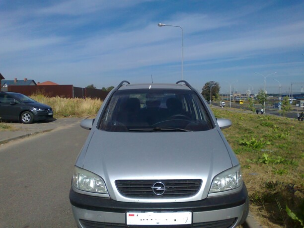 Opel Zafira A, 7 мест, 2002 г.