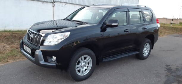 Toyota Land Cruiser Prado J150, 7 мест, 2011 г.