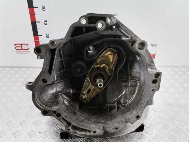 Механическая коробка переключения передач в сборе для Audi 80 B3 1986 - 1991