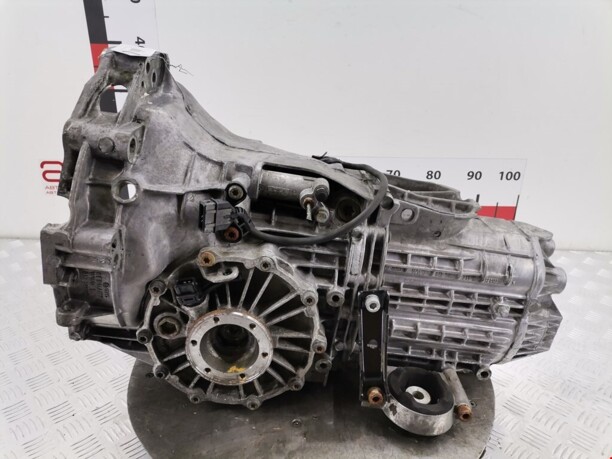Механическая коробка переключения передач в сборе для Audi 80 B3 1986 - 1991