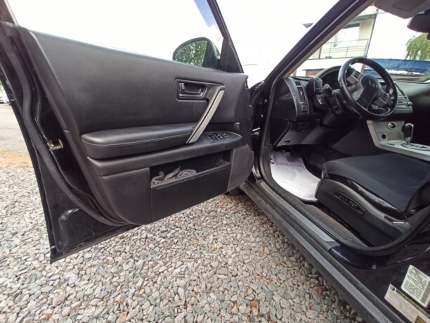 Infiniti FX I, 2005 г.