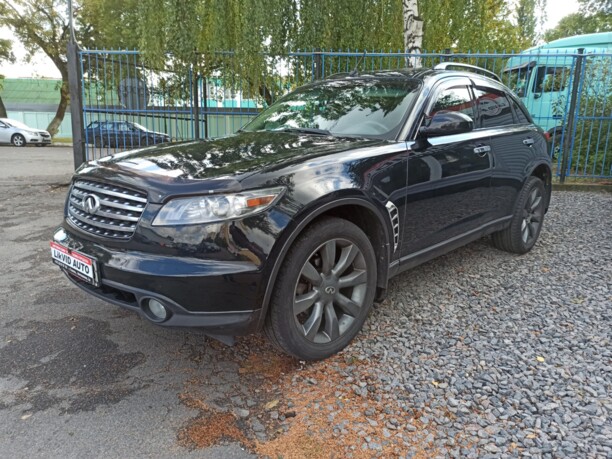 Infiniti FX I, 2005 г.