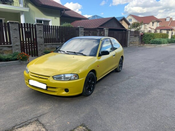 Mitsubishi Colt V, 1998 г.