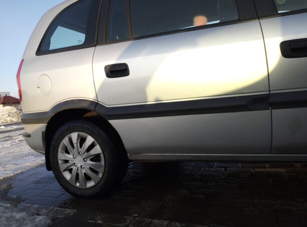 Opel Zafira A, 7 мест, 1999 г.