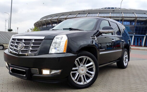 Cadillac Escalade III, 7 мест, 2012 г.