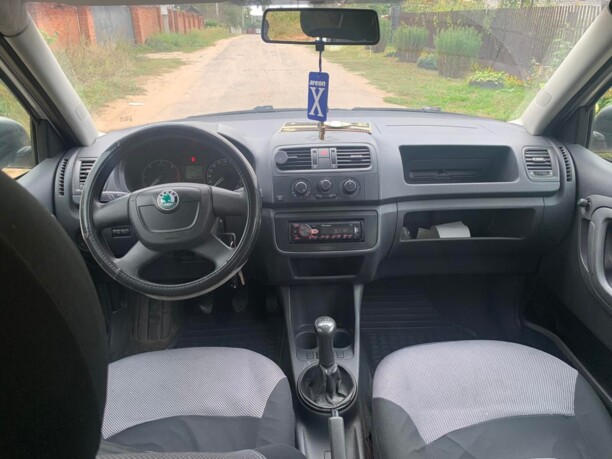 Skoda Fabia 5J, 2010 г.