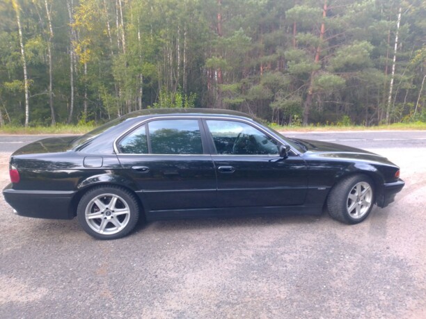 BMW 7 серия E38, 1998 г.