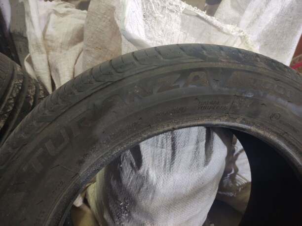 Легковые шины Bridgestone 205/55 R16 2 шт.