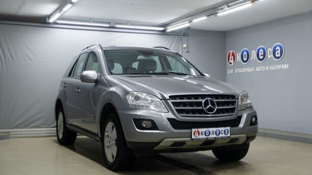 Mercedes-Benz M-Класс W164 · Рестайлинг, 7 мест, 2009 г.