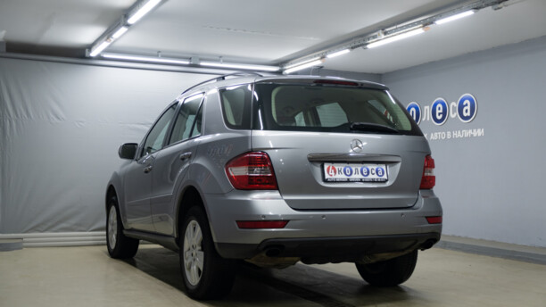 Mercedes-Benz M-Класс W164 · Рестайлинг, 7 мест, 2009 г.